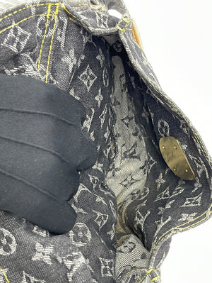 Preloved Louis Vuitton Monogram Florentine Monogram Belt Bag FL0052 08 –  KimmieBBags LLC