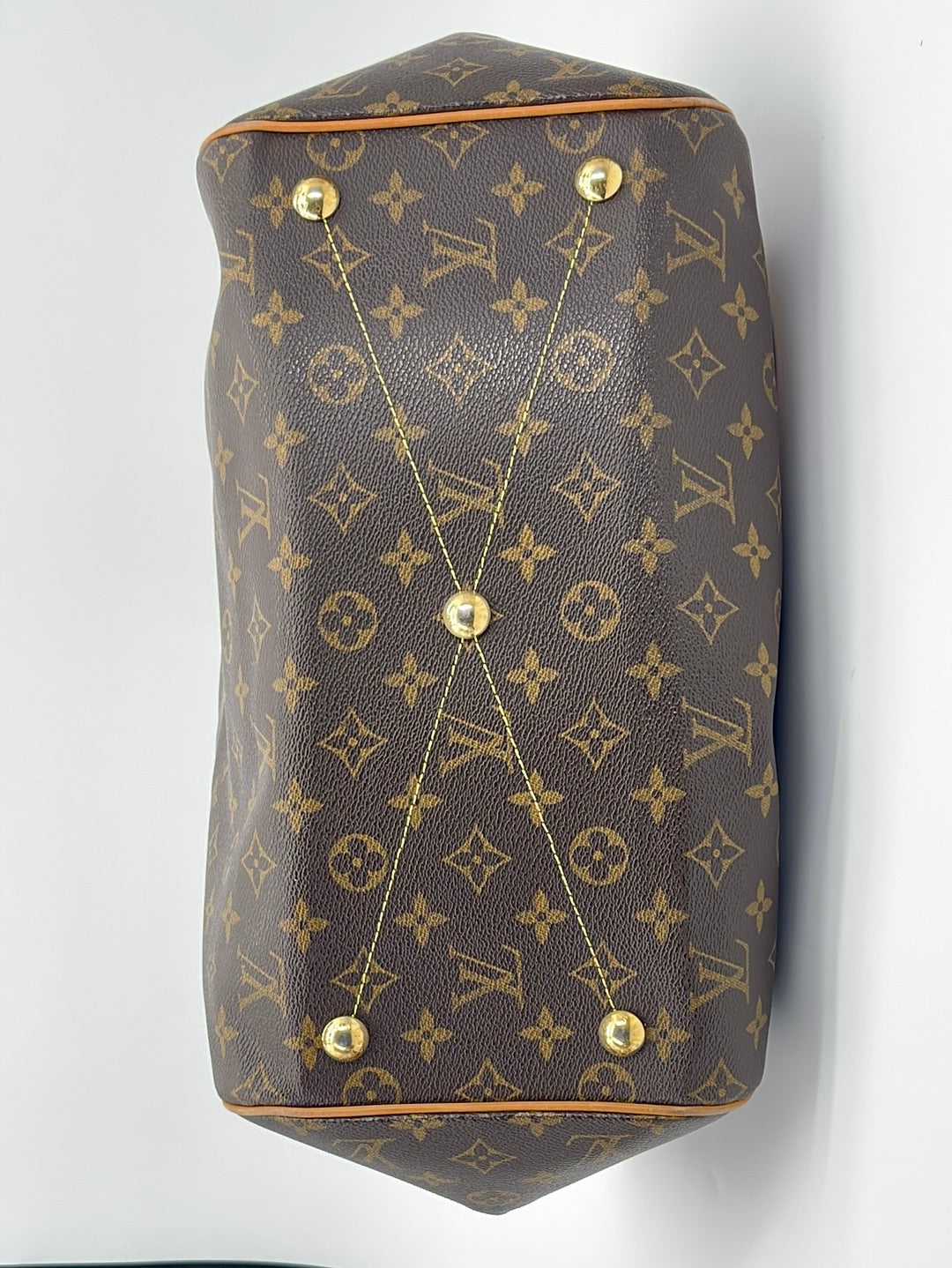 Louis Vuitton Tivoli Brown Cloth ref.923727 - Joli Closet