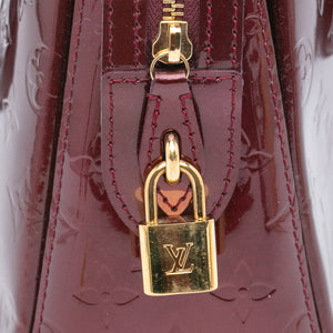 Louis Vuitton // Bleu Nuit Vernis Melrose Avenue Bag – VSP Consignment