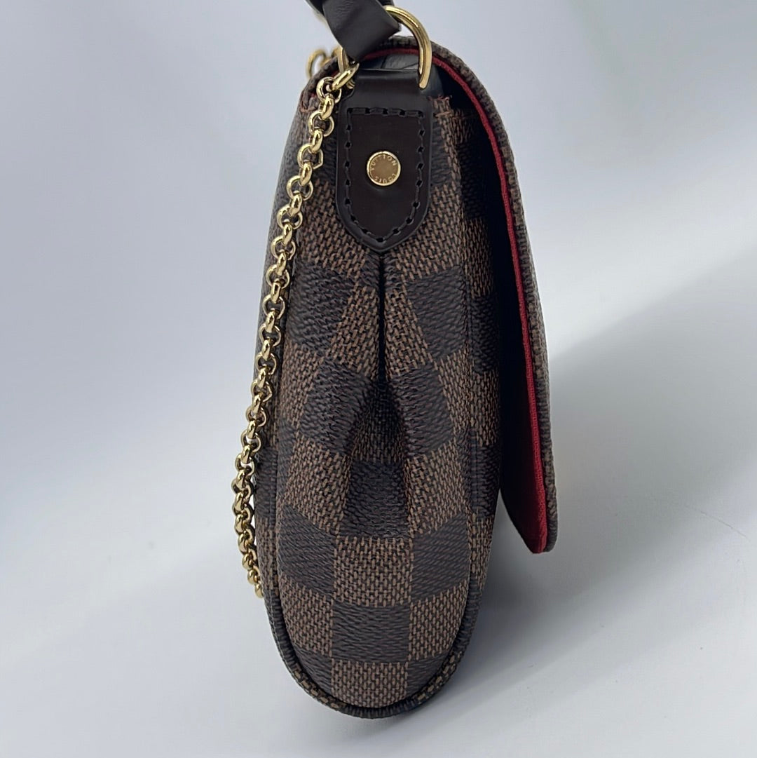 Discontinued PRELOVED Louis Vuitton Favorite MM Monogram Bag