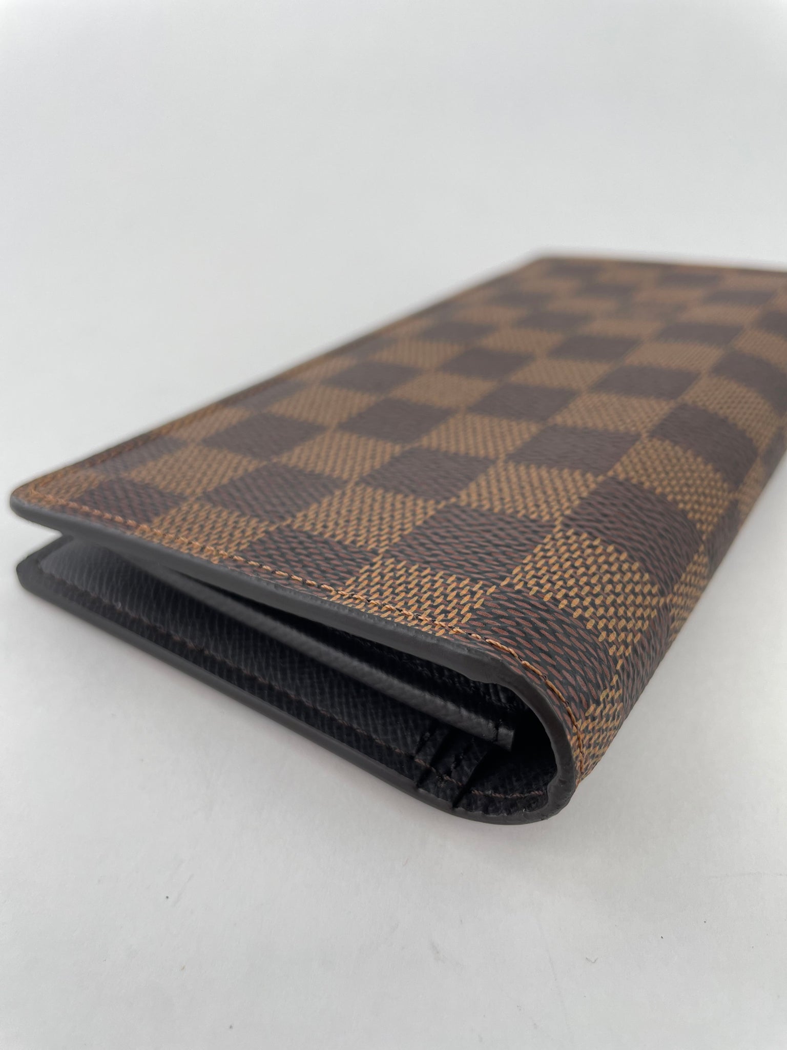 Louis Vuitton x Supreme 2017 pre-owned Brazza bi-fold Wallet