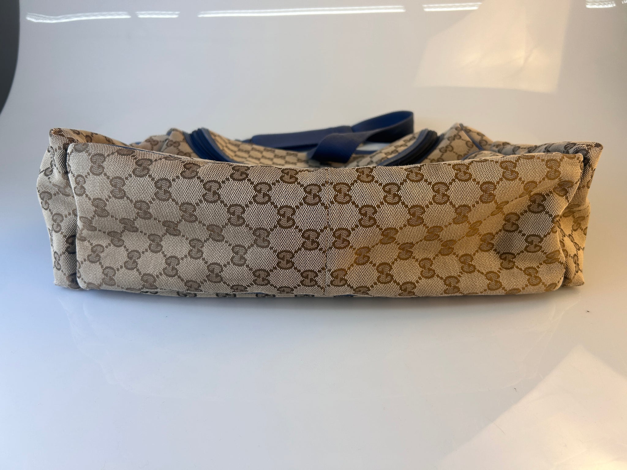 Preloved Gucci GG Supreme Canvas and Blue Leather Diaper Bag 9VM6BKQ 041224 B
