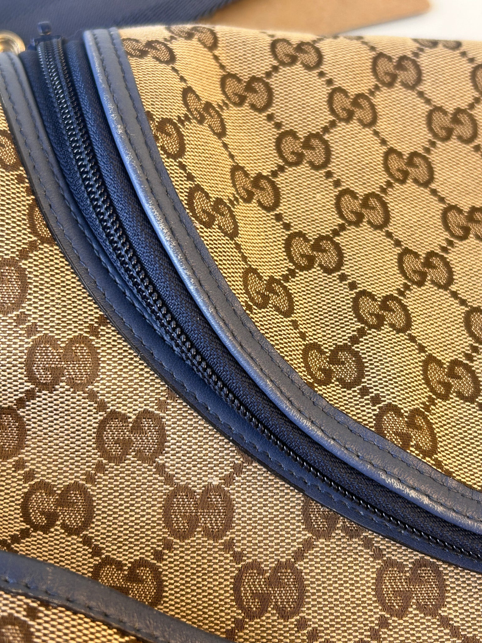 Preloved Gucci GG Supreme Canvas and Blue Leather Diaper Bag 9VM6BKQ 041224 B