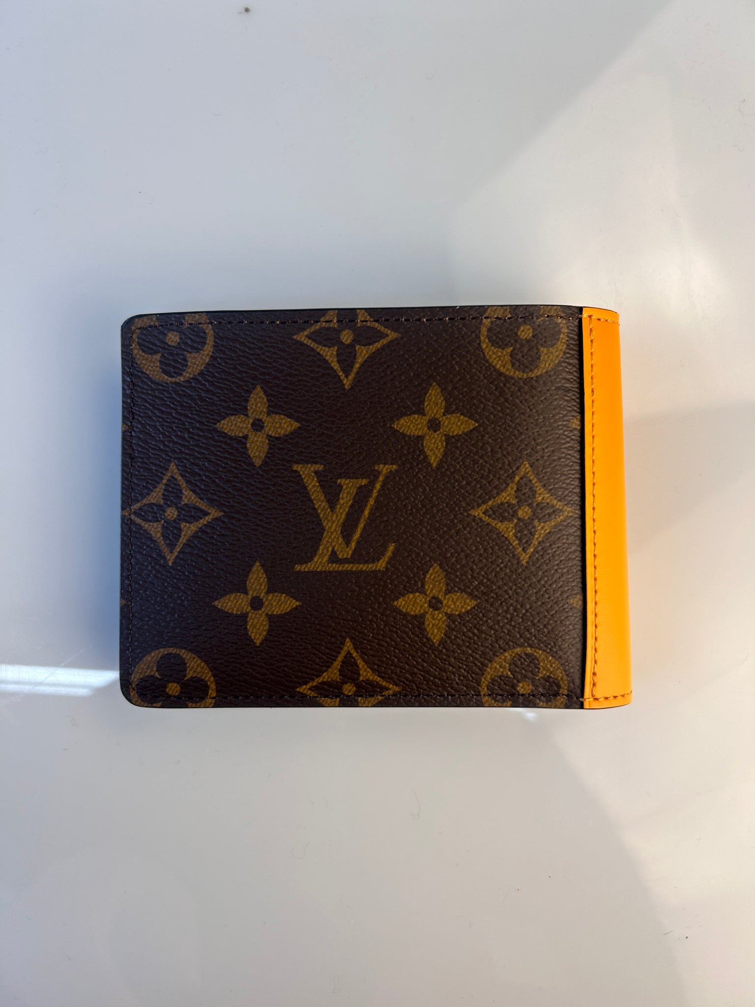 (LIKE New) Sold Out Louis Vuitton Men's Multiple Monogram Canvas Bifold Wallet HCMV38R 041024 B