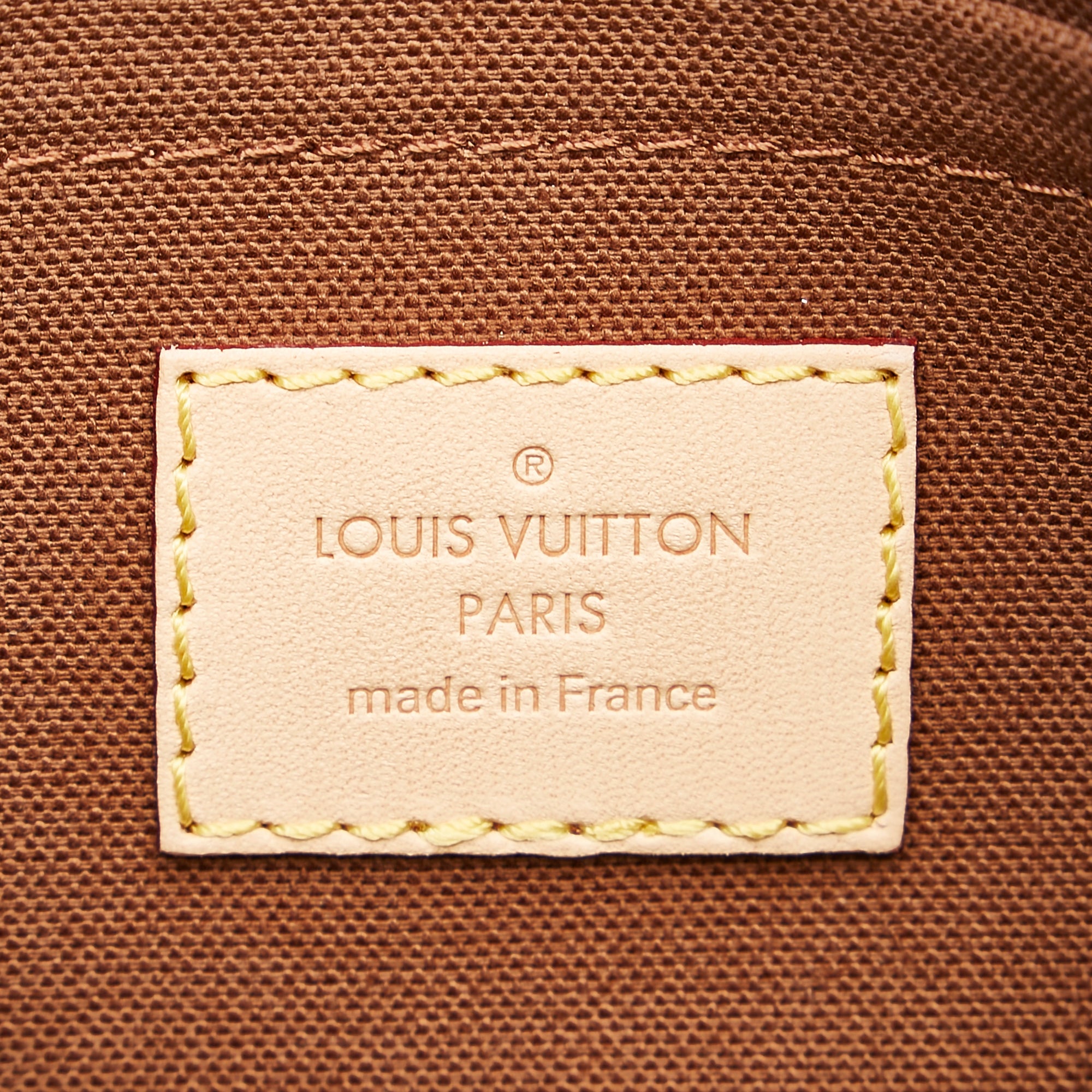 Preloved Louis Vuitton Lambskin Monogram Coussin Pochette 051523 - 250 –  KimmieBBags LLC