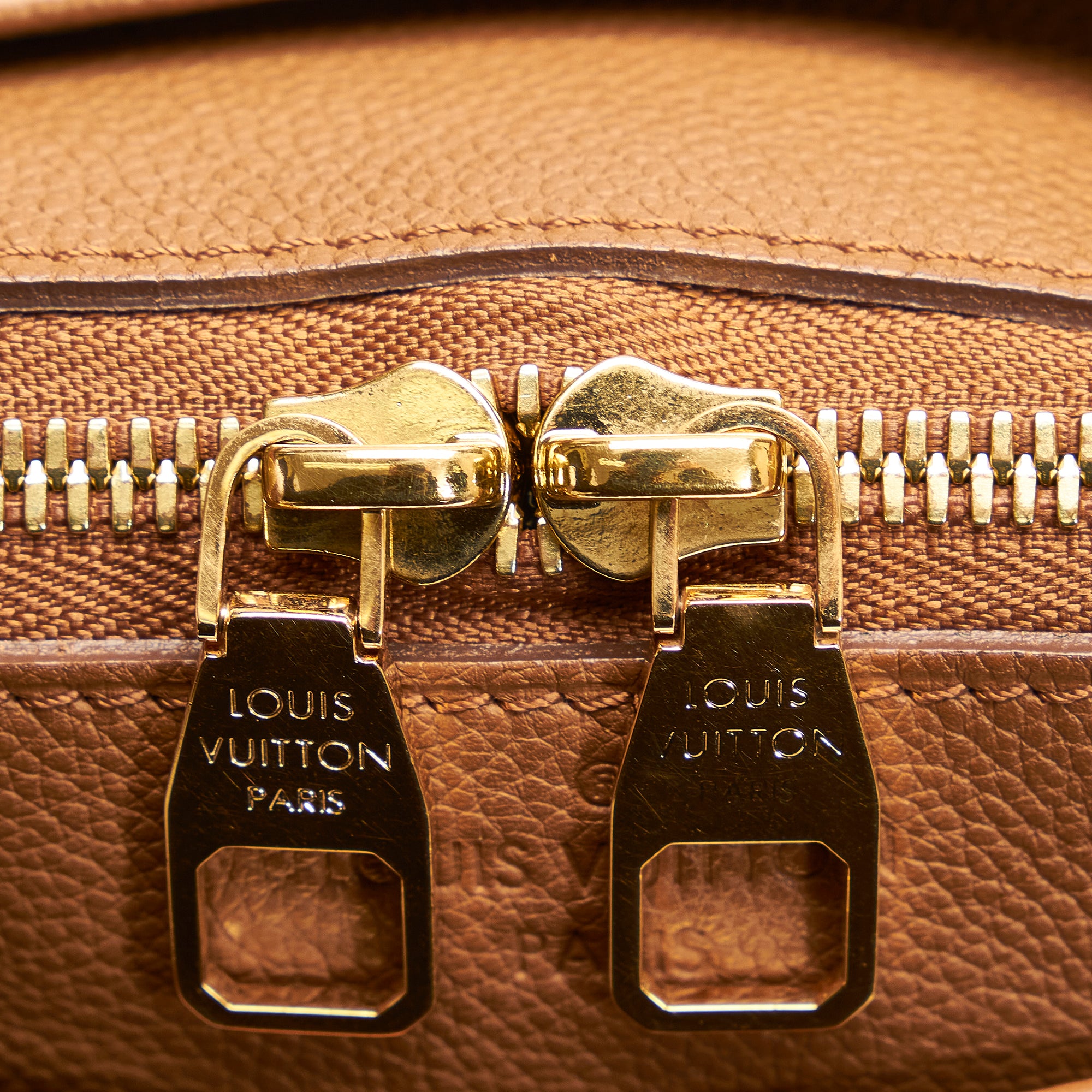 Preloved Louis Vuitton Pallas MM Crossbody Bag SD5103 060623 – KimmieBBags  LLC