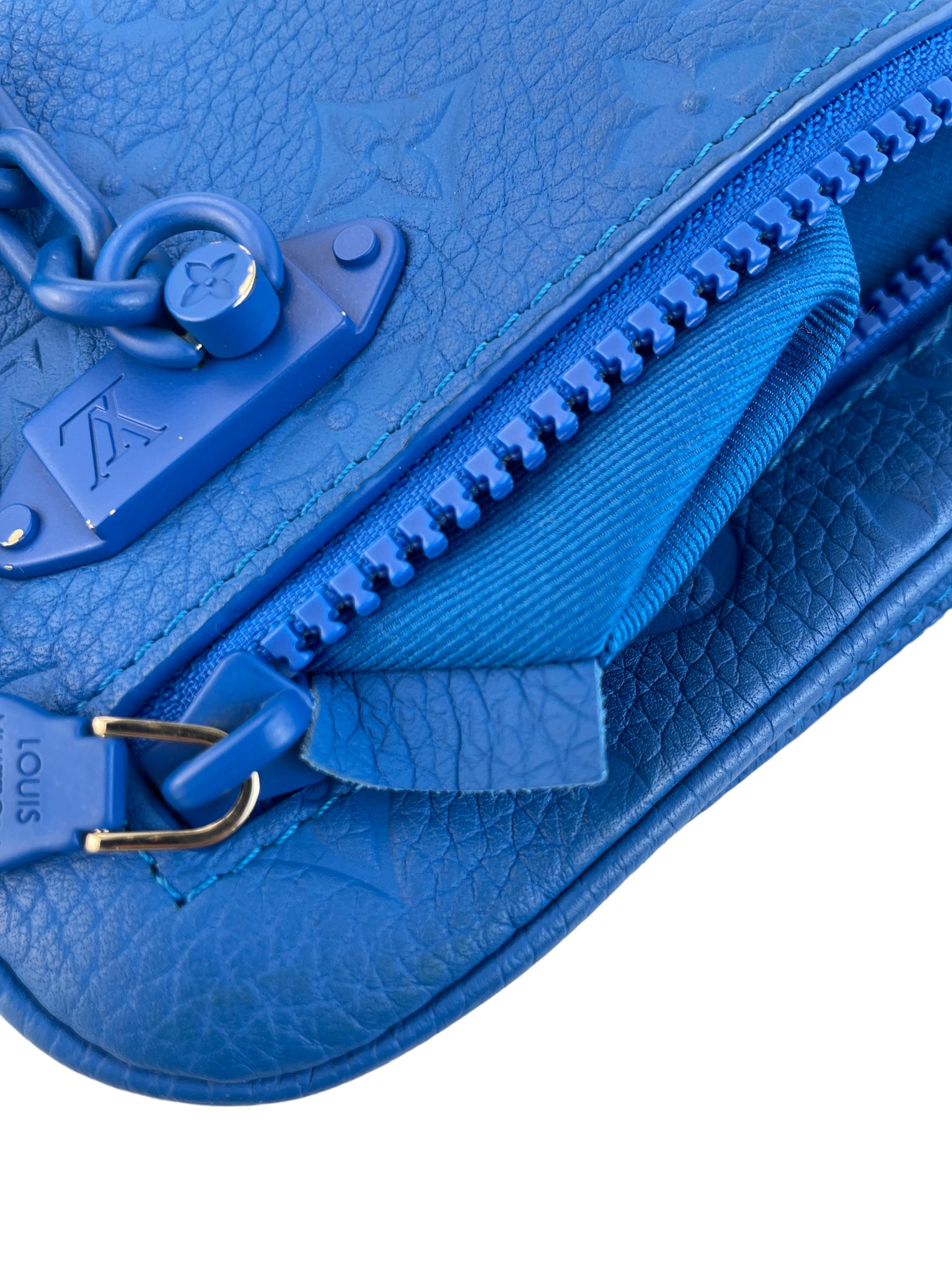 Pre Loved Louis Vuitton Monogram Pochette Gange – Bluefly