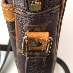 Vintage Louis Vuitton Danube PM Crossbody Bag SL0949 061923 $150 OFF DEAL