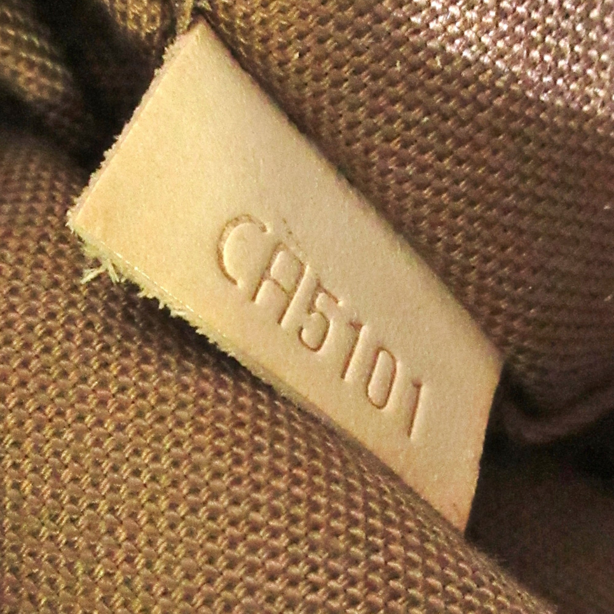 Louis Vuitton Monogram Odeon PM Crossbody Bag 81lk411s For Sale at 1stDibs