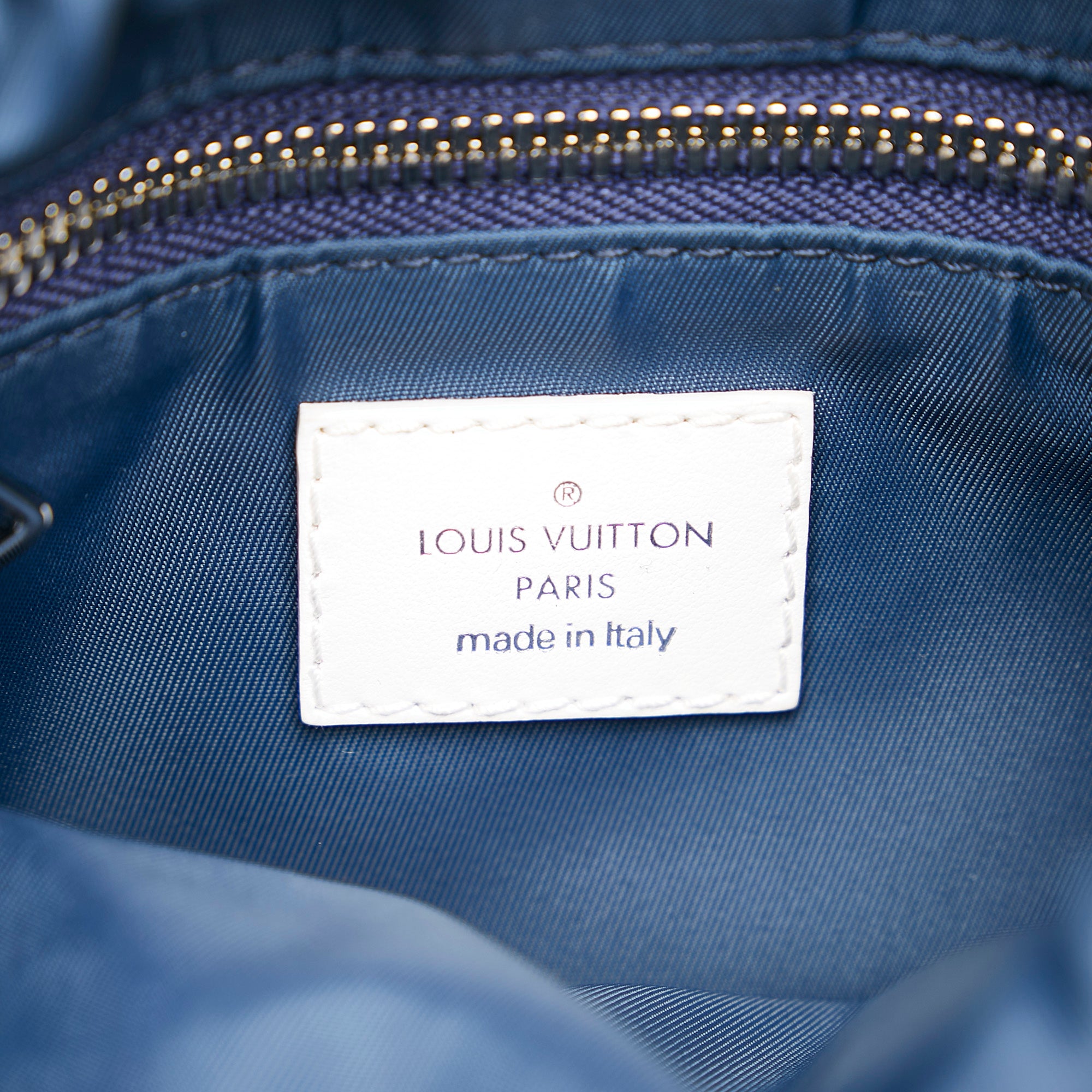 Louis Vuitton Navy Monogram Watercolor Jeans – Savonches