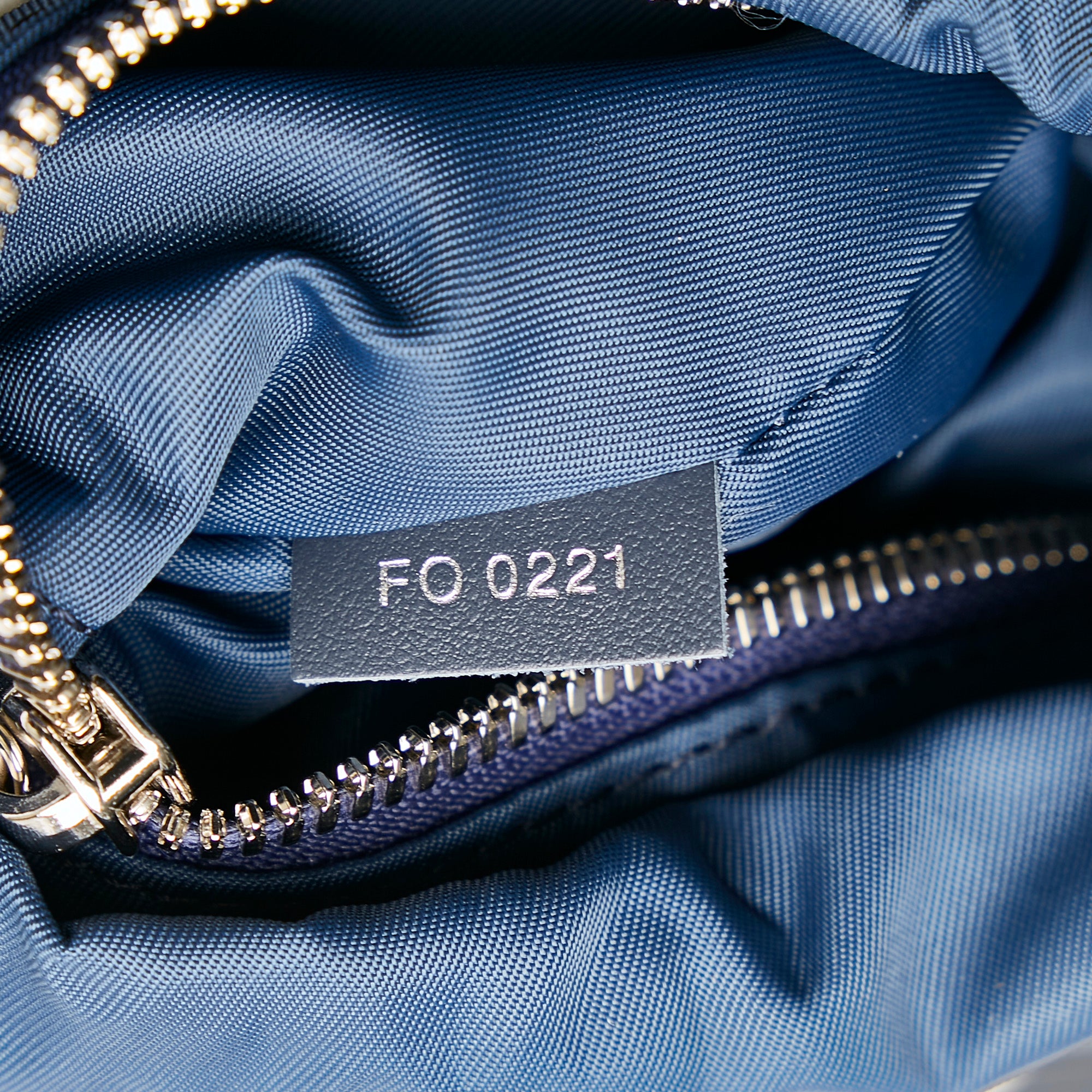 Louis Vuitton 2022 Mesh Football Jersey - Blue Casual Shirts, Clothing -  LOU676751