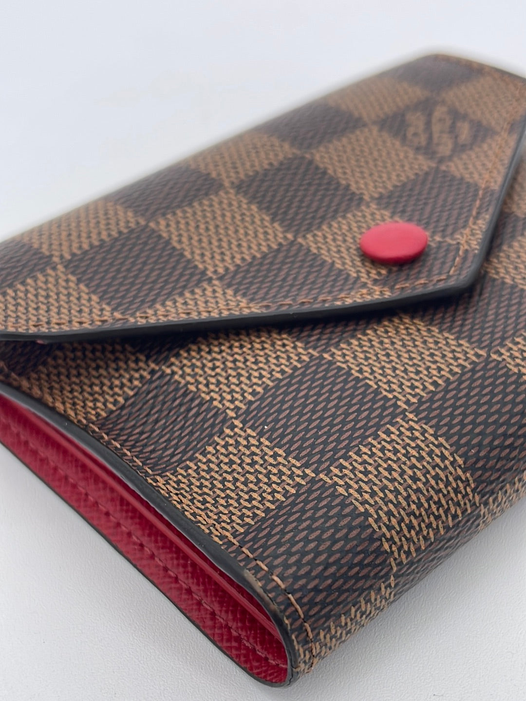 PRELOVED Louis Vuitton Monogram Victorine Trifold Wallet SP0127 052323
