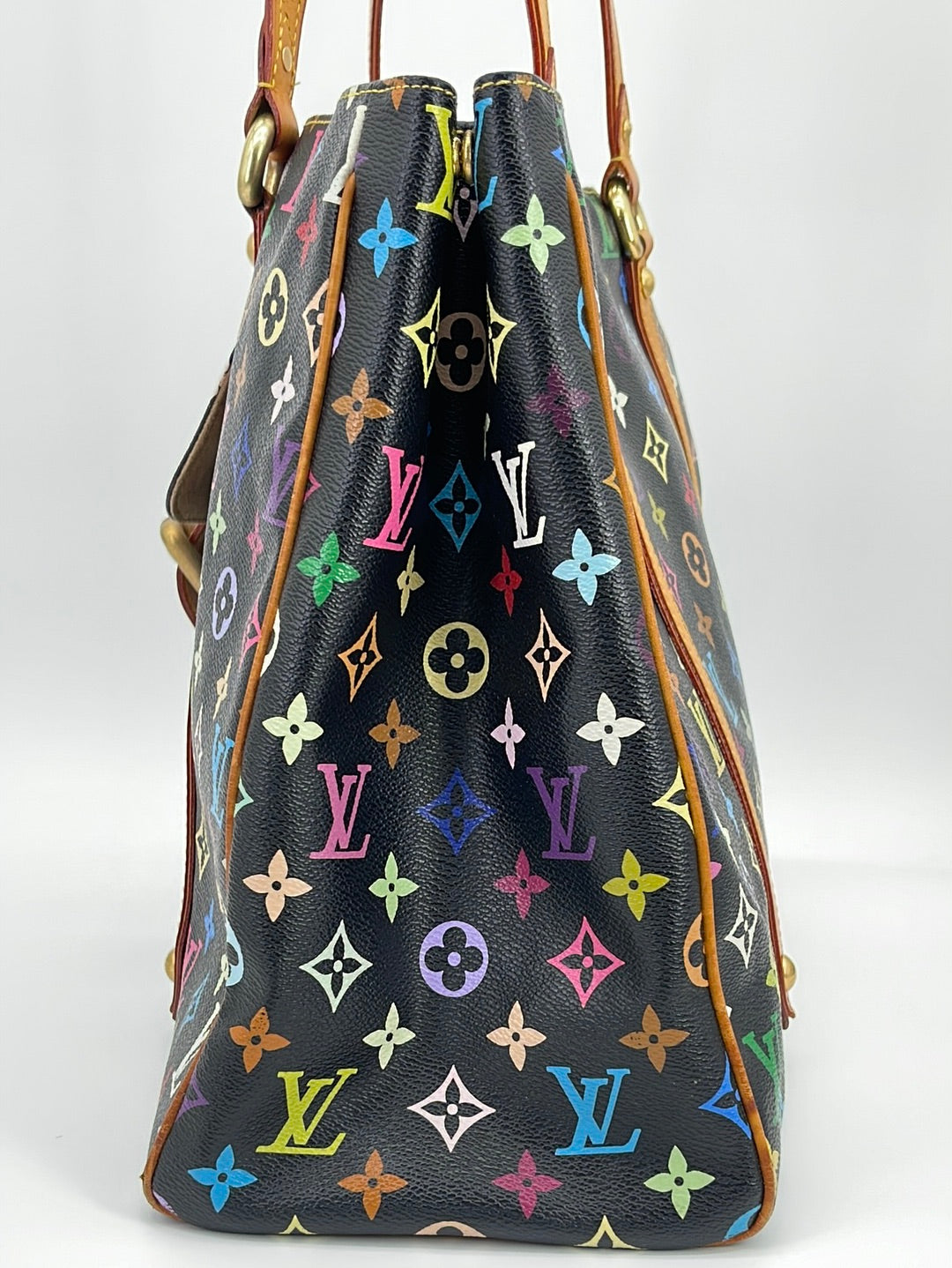 Louis Vuitton Monogram Multicolore Aurelia MM in 2023