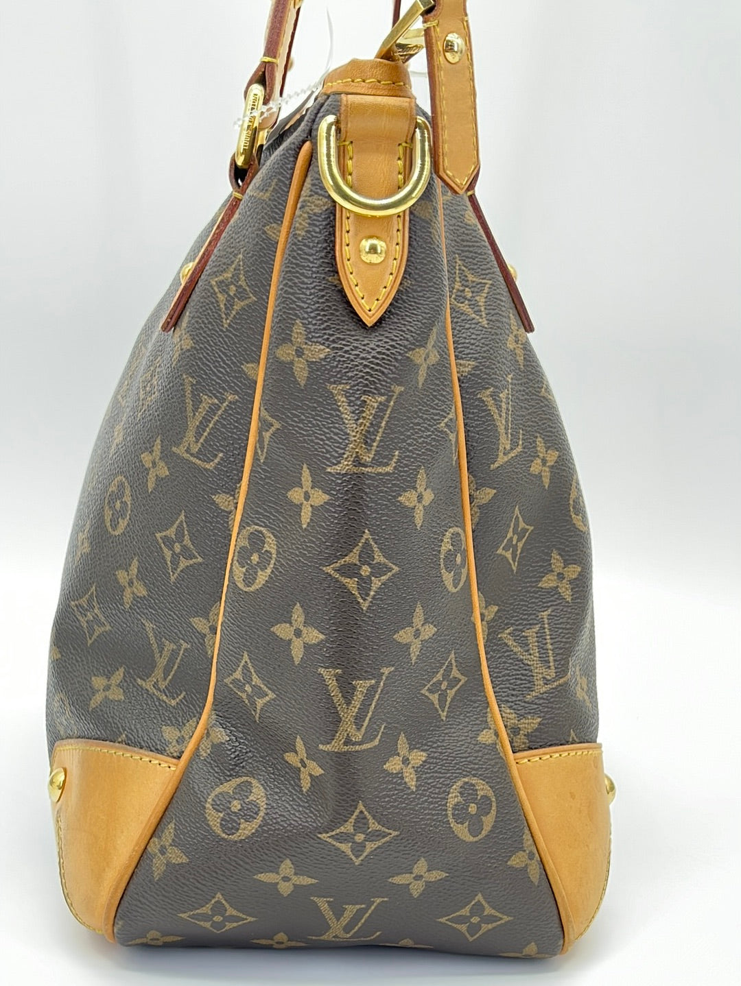 Monogram Canvas Estrela MM Shoulder Bag - WorldpiweekShops - Louis Vuitton  History and The Most Iconic Bags