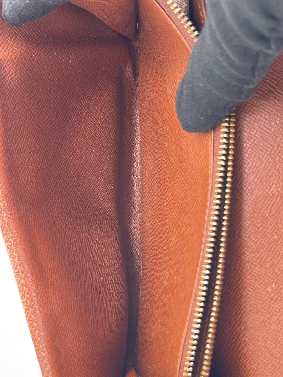 PRELOVED Louis Vuitton Monogram Sarah Wallet  SD0072 061223