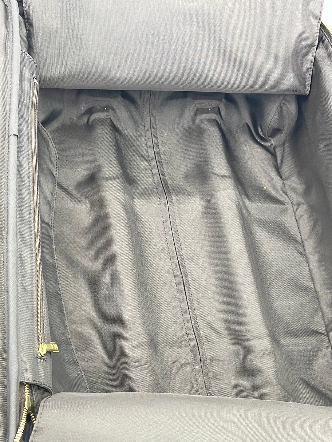 Louis Vuitton Pégase Suitcase 389075