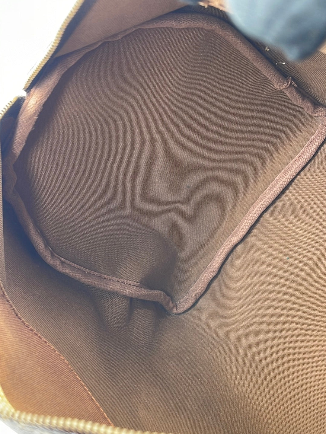 Louis Vuitton Speedy Handbag 345412