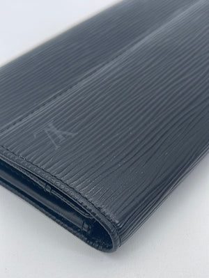 Preloved Louis Vuitton Black Epi Leather Sarah Wallet CA0975 052223