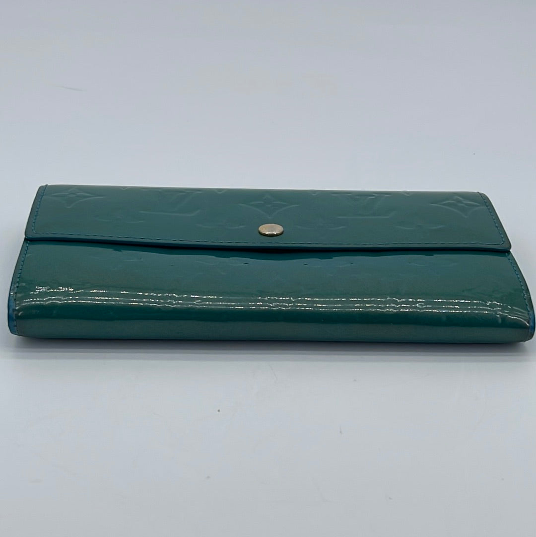 Louis Vuitton Monogram Vernis Patent Leather Sarah Wallet - Brown Wallets,  Accessories - LOU804266