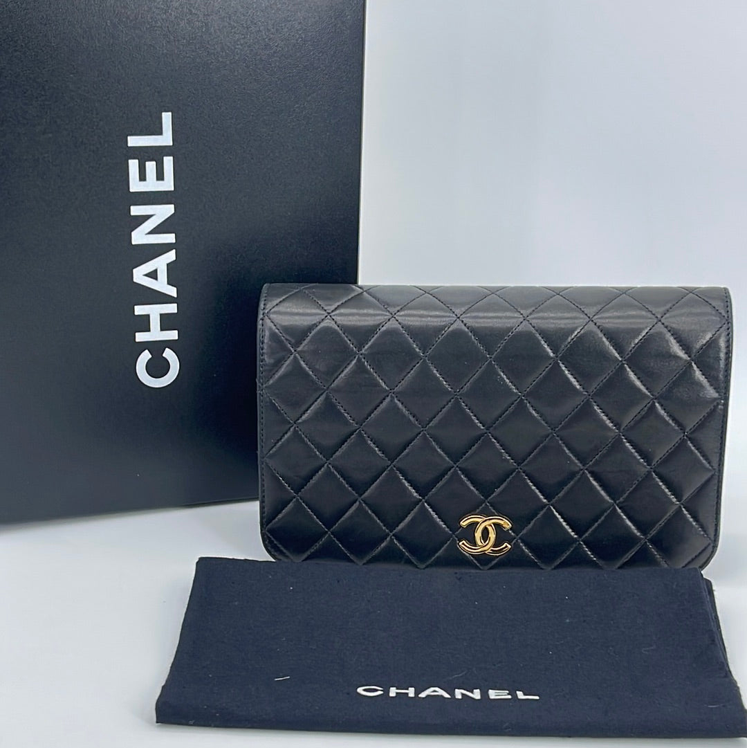 Preloved Vintage Chanel 24 Karat Plated Black Lambskin Medium Double Flap Matelasse Chain Shoulder Bag 0203850 040823 - Off Earth Day