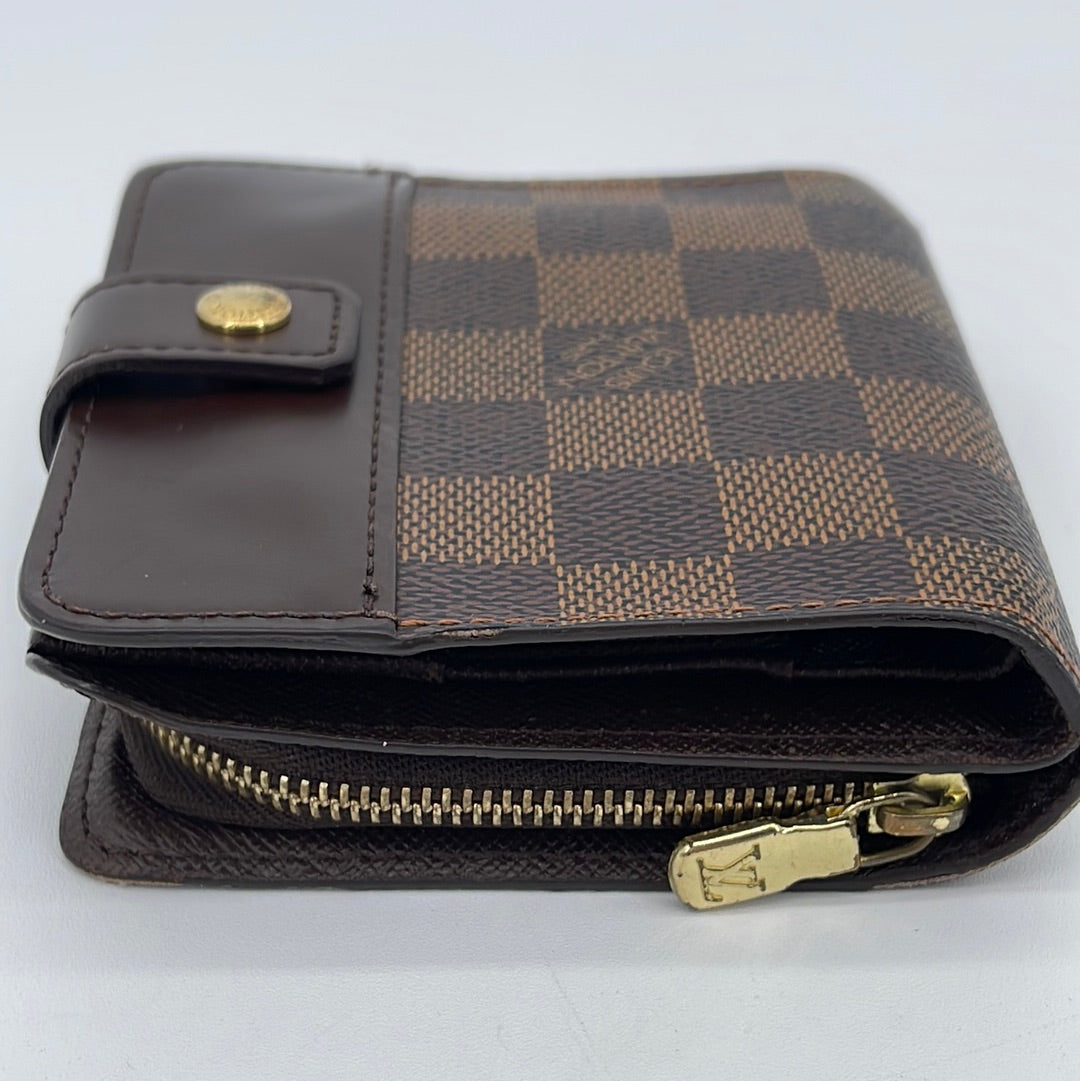 Louis Vuitton Compact Zip Brown Canvas Wallet (Pre-Owned)
