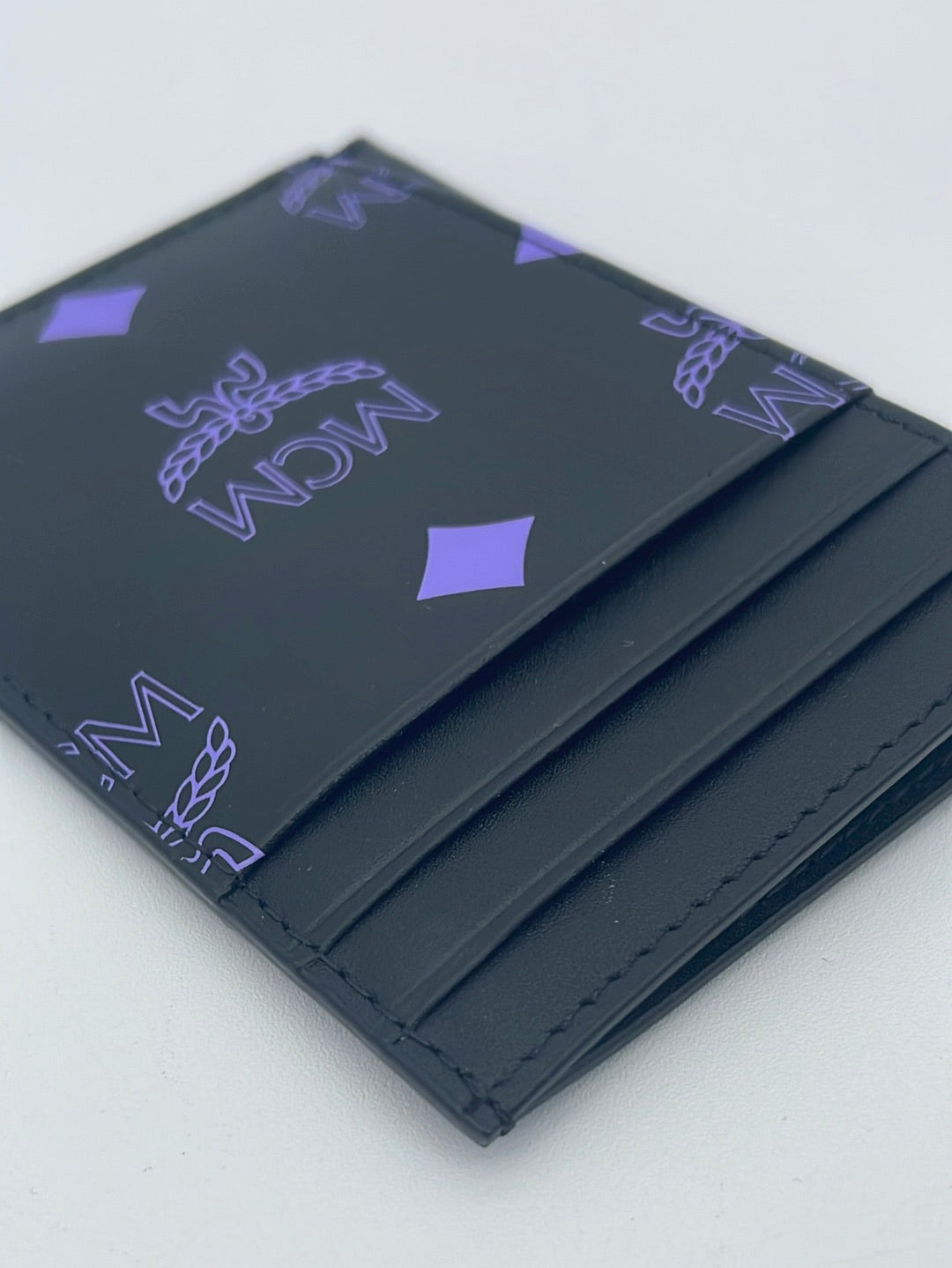 PRELOVED MCM Black and Purple Visetos Leather Cardholder 10112111 052223