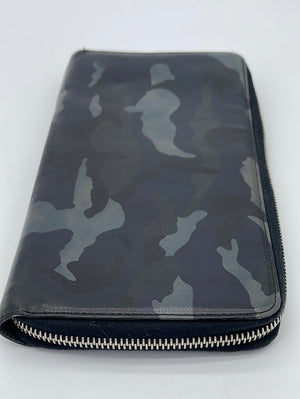 Preloved Prada Grey Camouflage Leather Long Zip Around Travel Wallet 107 062323