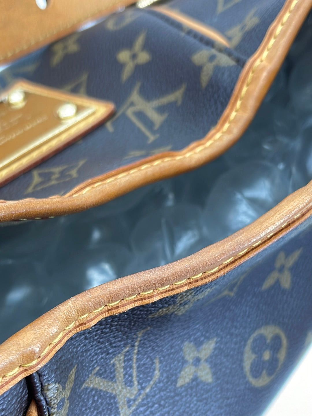 Louis Vuitton // Brown MM Monogram SS16 Explore Bag – VSP Consignment