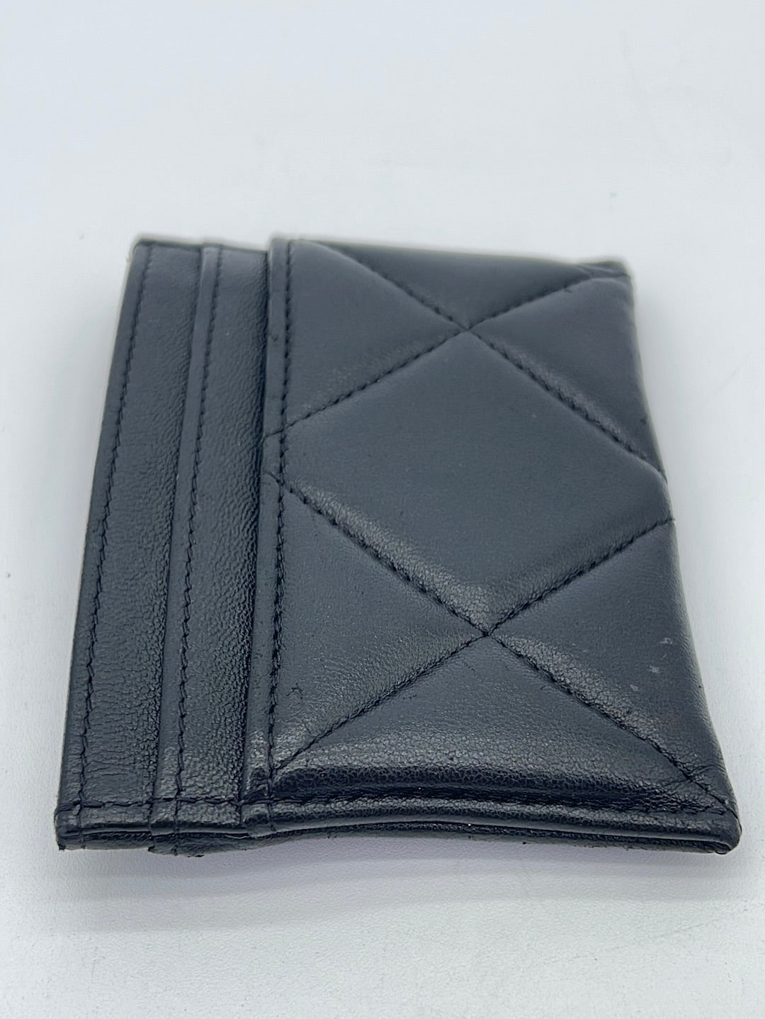 PRELOVED Chanel 19 Black Quilted Leather Card Holder 31625212 061623