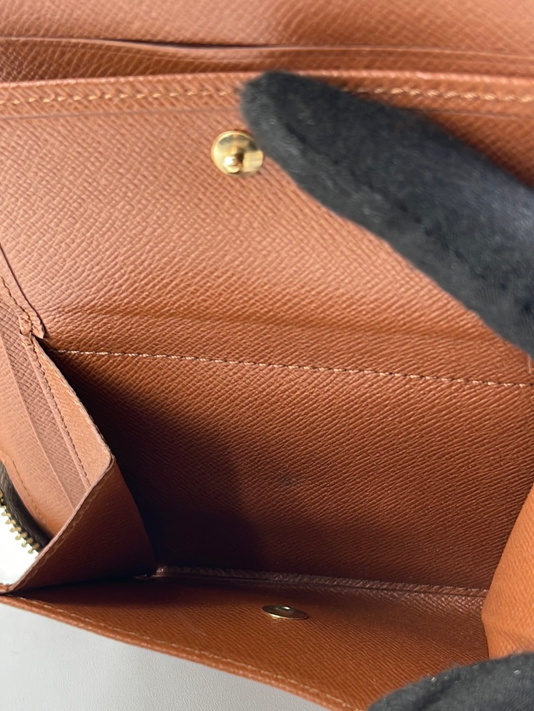 Louis Vuitton Damier Monogram GM Travel Checkbook Wallet LV-1202P-0001 –  MISLUX