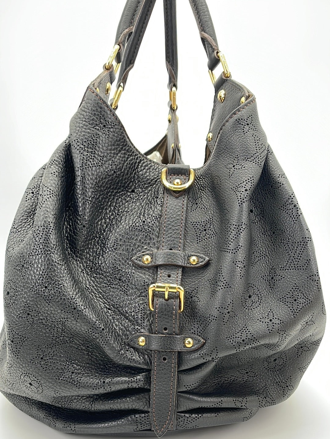 PRELOVED Louis Vuitton XL Hobo Black Mahina Leather Shoulder Bag TJ4151 060923