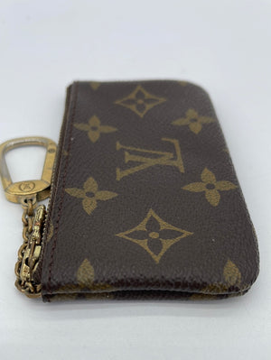 Schlüsseletui Key Pouch Pochette Cles Monogram Louis Vuitton in Pankow -  Prenzlauer Berg