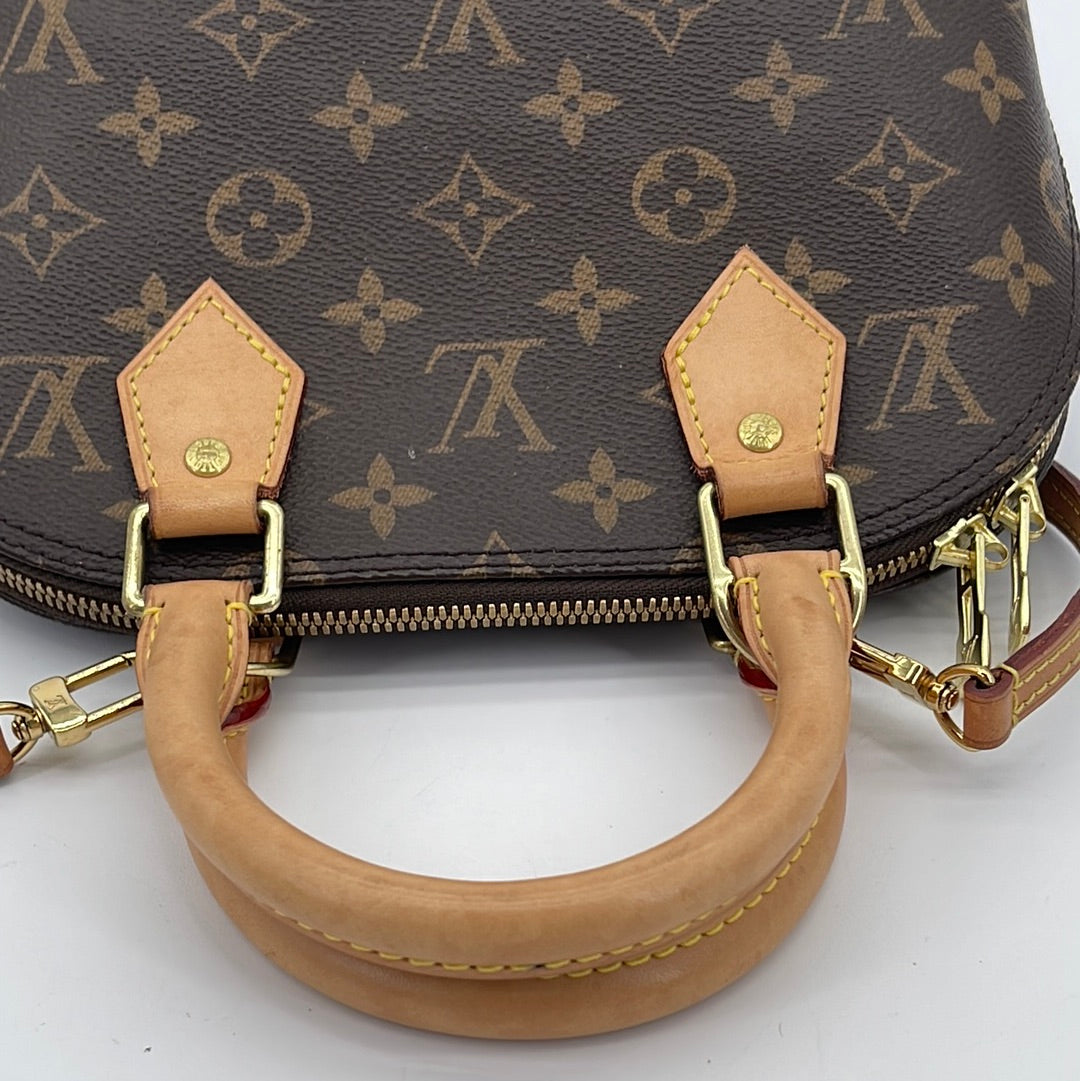 PRELOVED Louis Vuitton Cream Vernis Alma BB Crossbody Bag AA4133 05012 –  KimmieBBags LLC