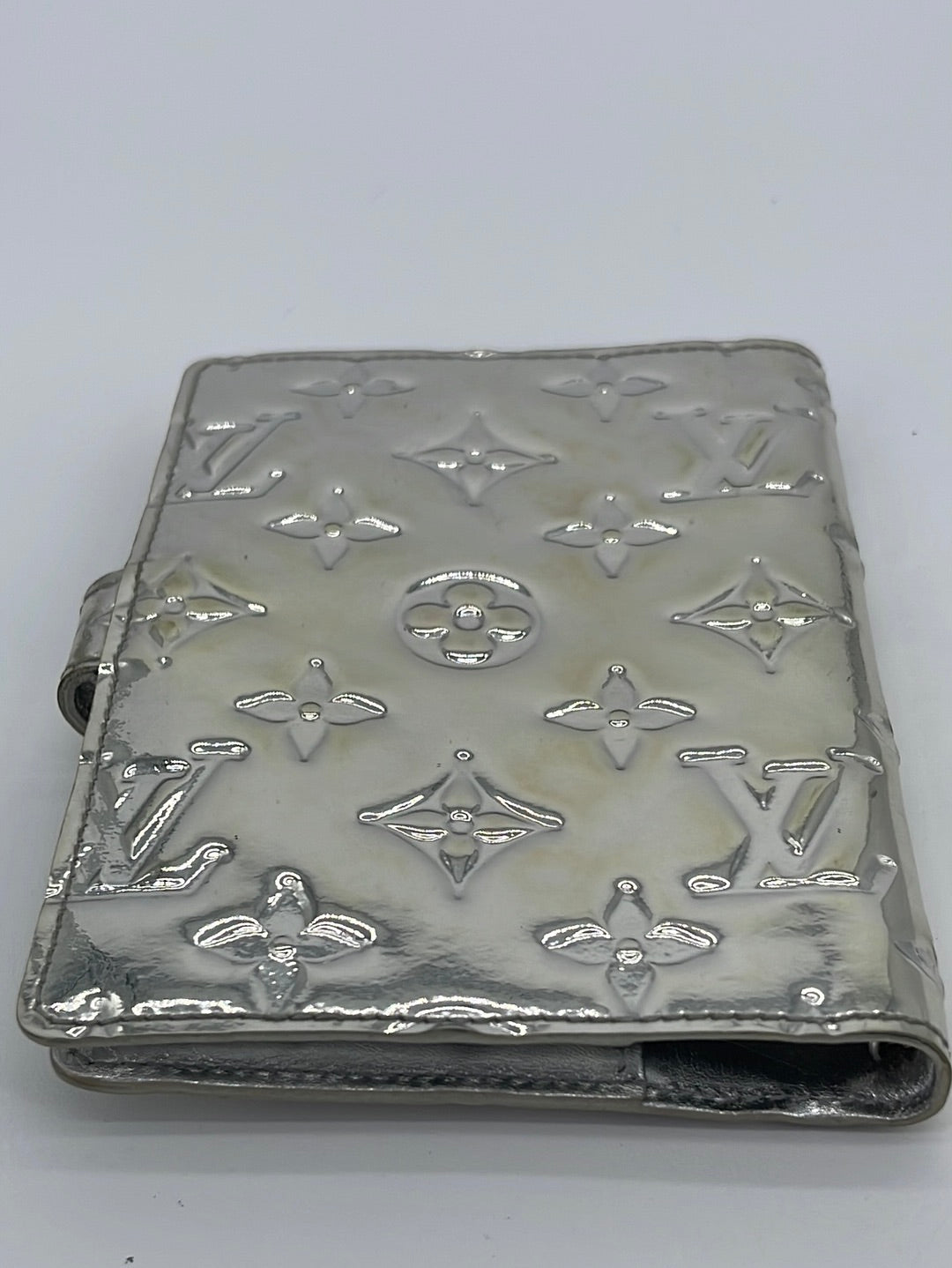 Preloved Louis Vuitton Silver Agenda PM Day Planner Cover SP3078 051923