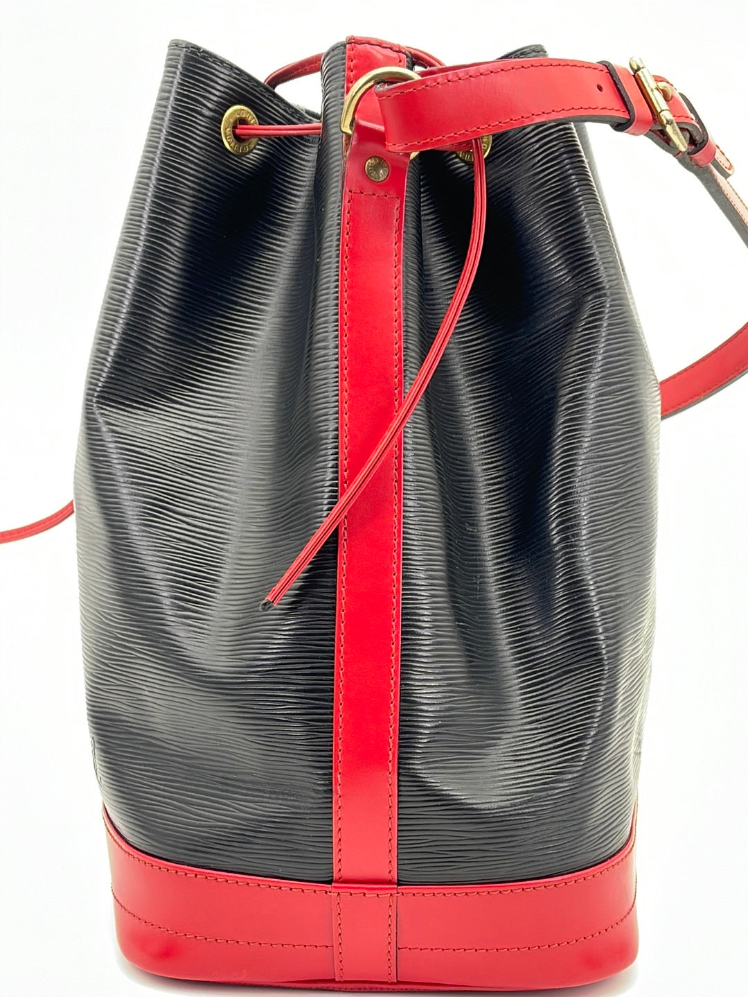 History of the bag: Louis Vuitton Noé