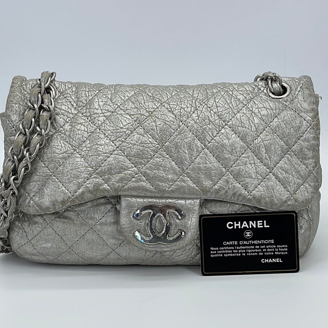Vintage Chanel Black Quilted Shoulder Tote - Chanel