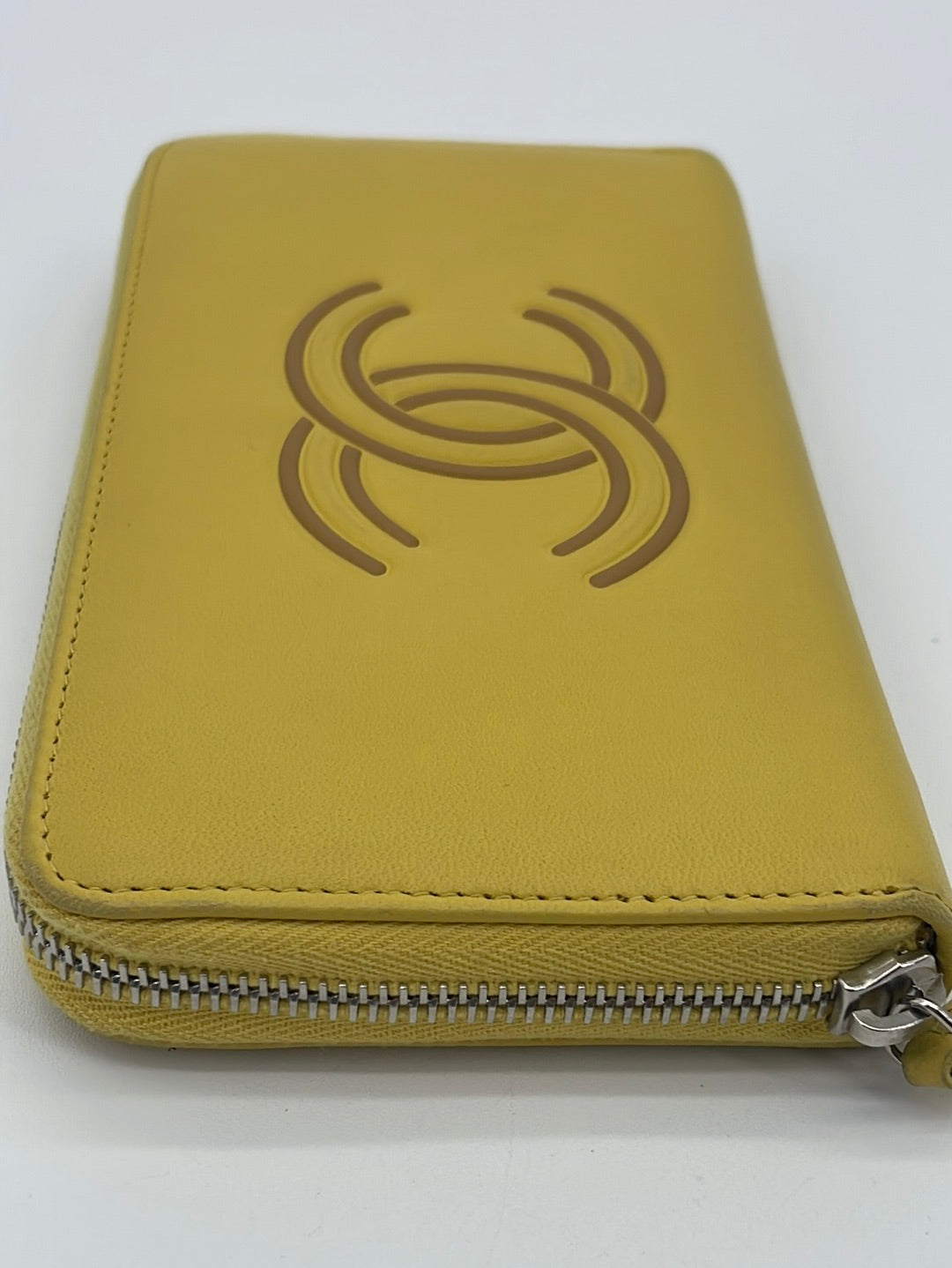 PRELOVED Chanel Yellow Timeless CC Zip Around Wallet 23859785 052223