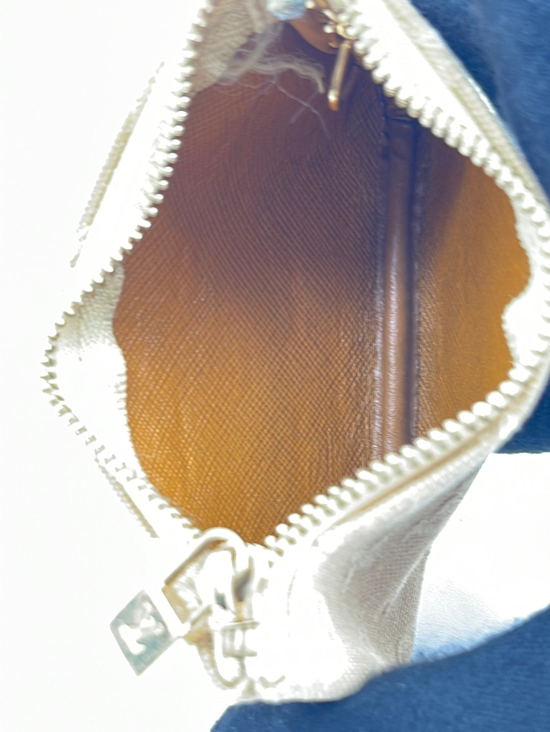 Louis Vuitton Beige Cream Monogram Mini Lin Key Pouch Pochette Cles Keychain  Metal ref.293951 - Joli Closet