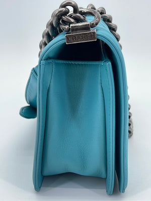 PRELOVED CHANEL Blue Lambskin Medium Boy Bag with Silver Hardware