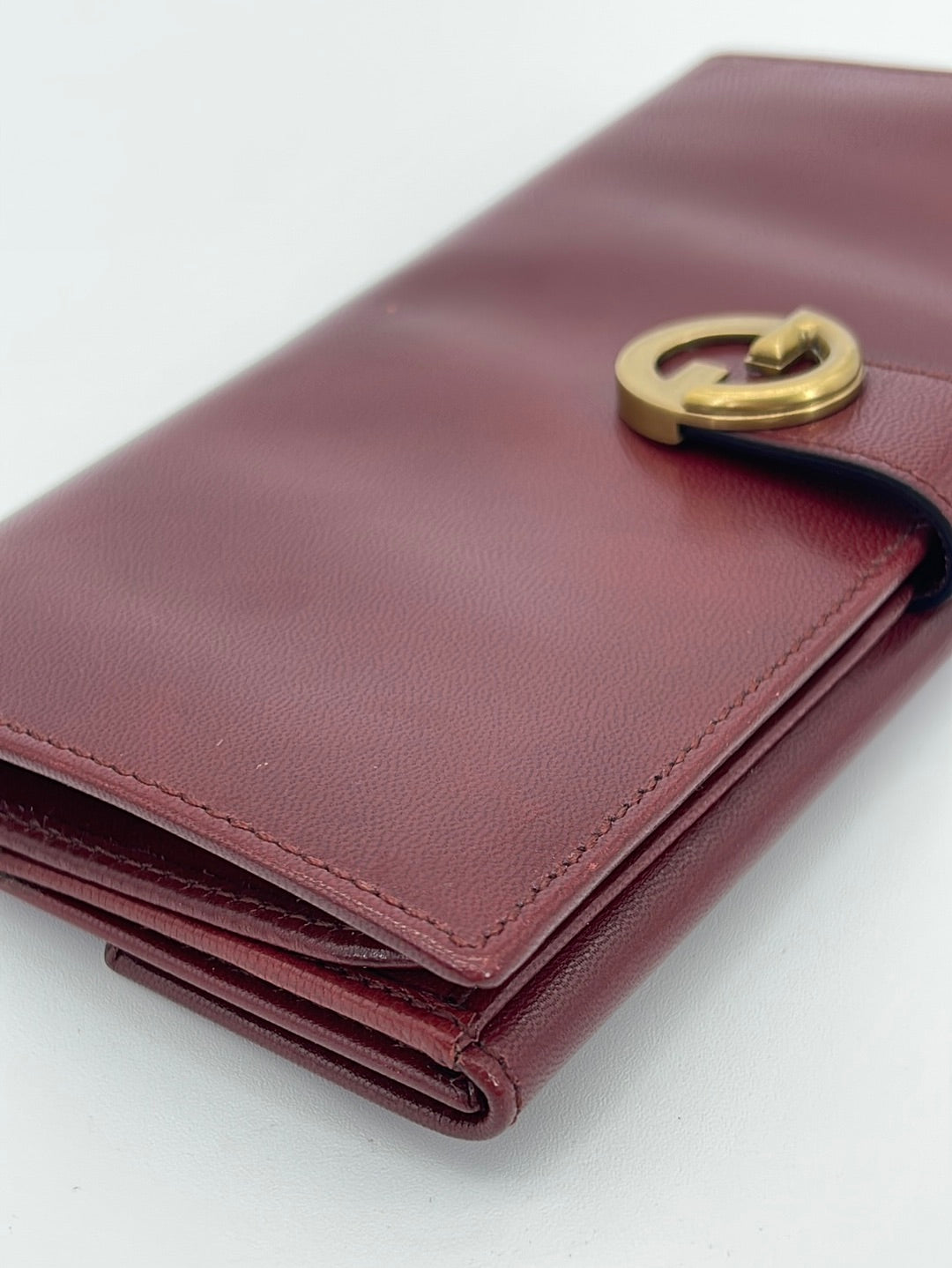 eState Vintage Gucci Burgundy Red Credit Card ID Holder Wallet