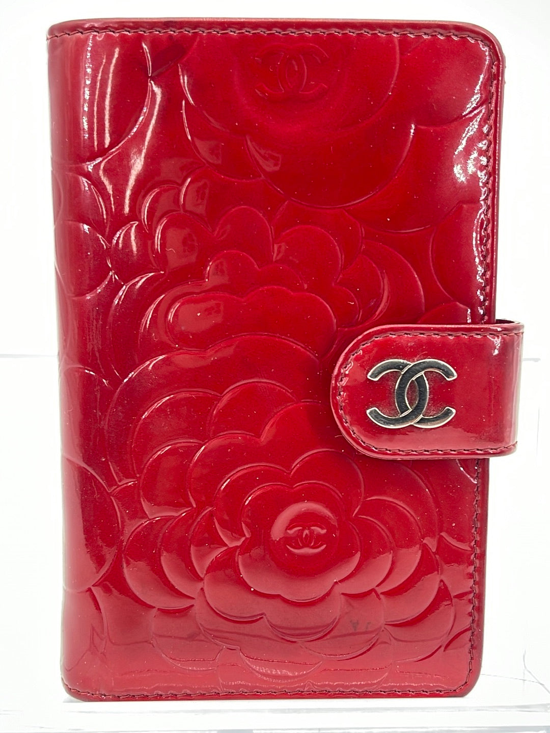 Chanel Camellia Raspberry Red Lambskin Chain Shoulder Bag –