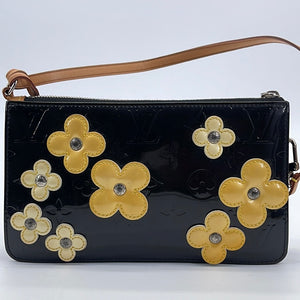 black flower louis vuitton wallet