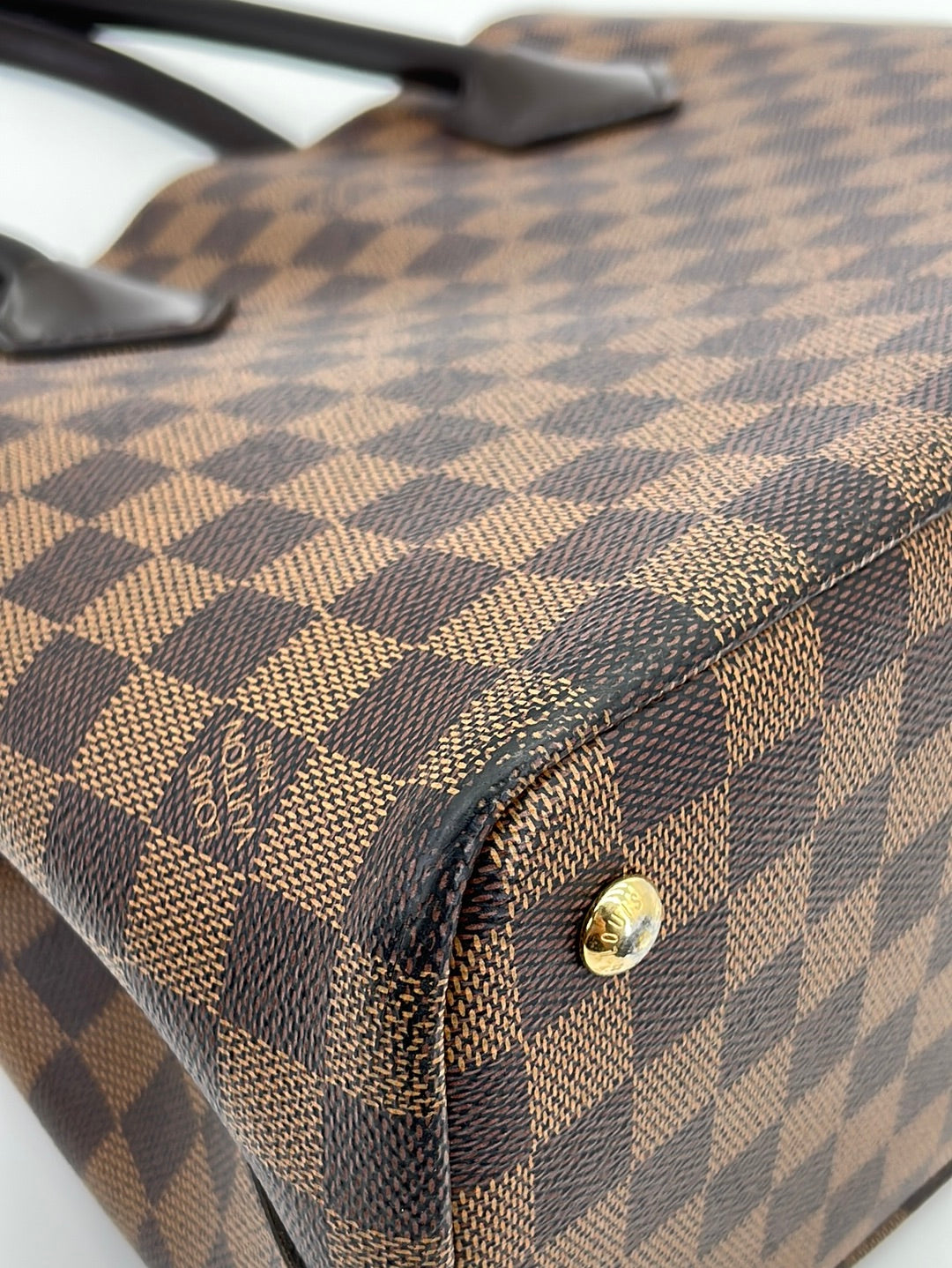 Louis Vuitton Kensington Handbag 328016