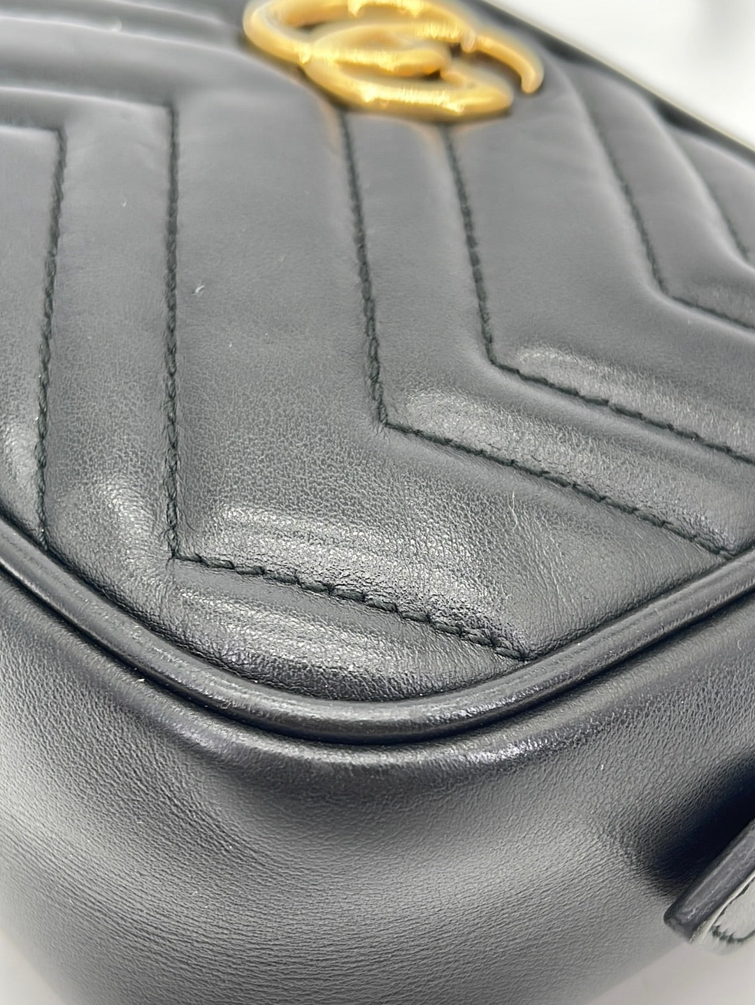 Gucci // Red GG Marmont Matelassé Shoulder Bag – VSP Consignment