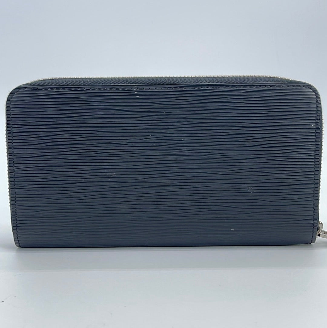 Louis Vuitton zippy wallet epi black ca5007