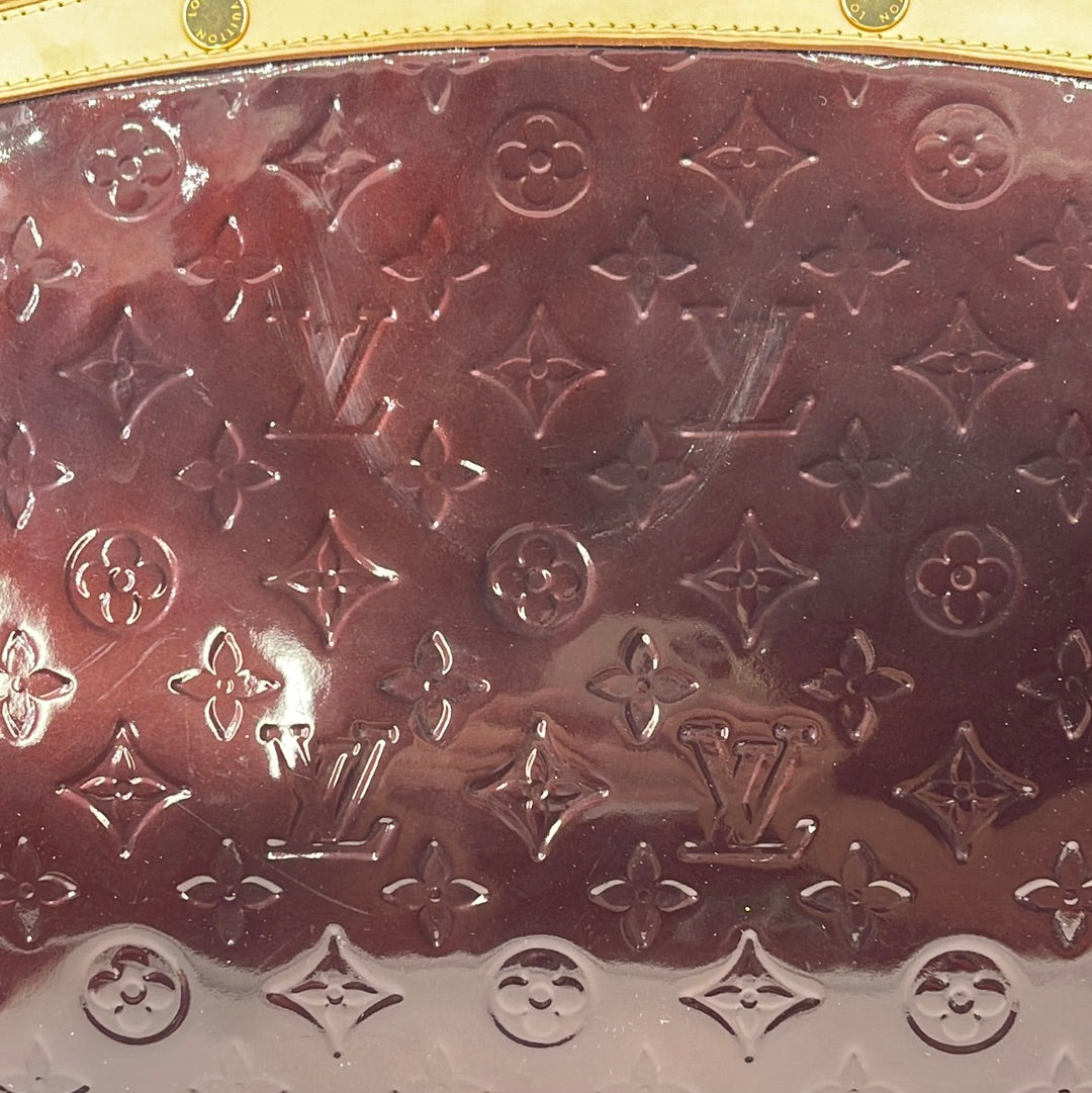 Authentic Louis Vuitton Amante Monogram Vernis BreaBag (Burgundy
