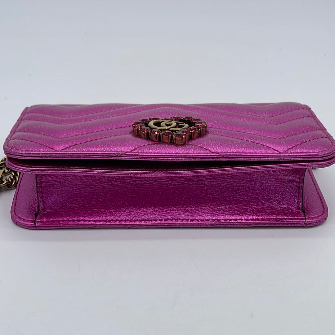 GIFTABLE Preloved Gucci Crystal Heart Fuchsia Leather Small Crossbody Bag 5498802067 061923 $200 OFF