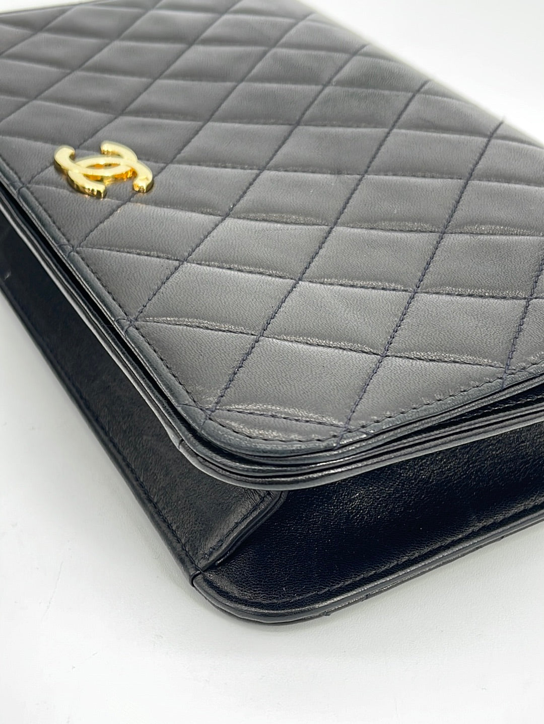 GIFTABLE Vintage Chanel Black Quilted Lambskin Full Single Flap Should –  KimmieBBags LLC