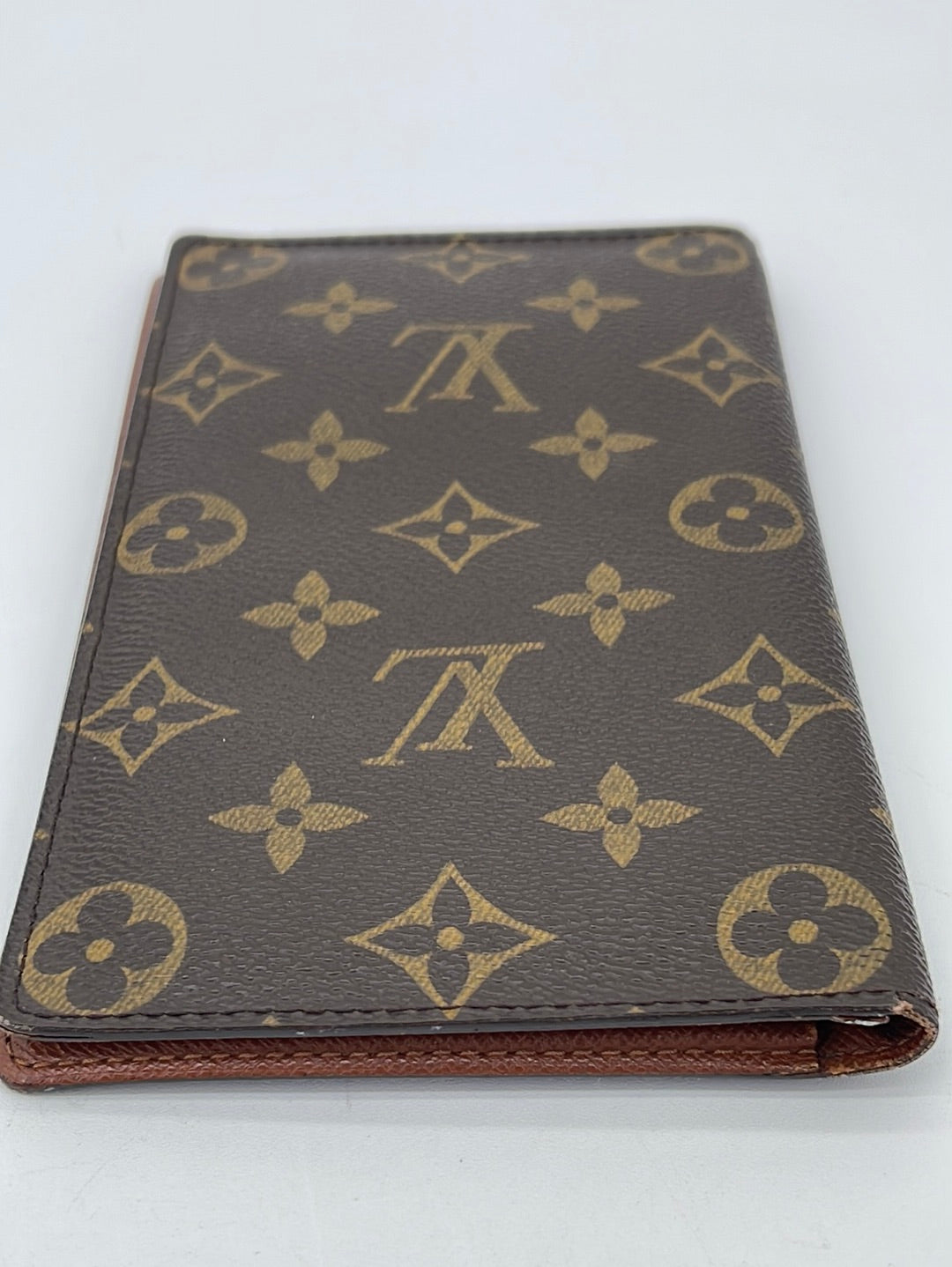 Preloved Louis Vuitton Monogram Porte Valeurs Organizer Wallet CT1011 –  KimmieBBags LLC