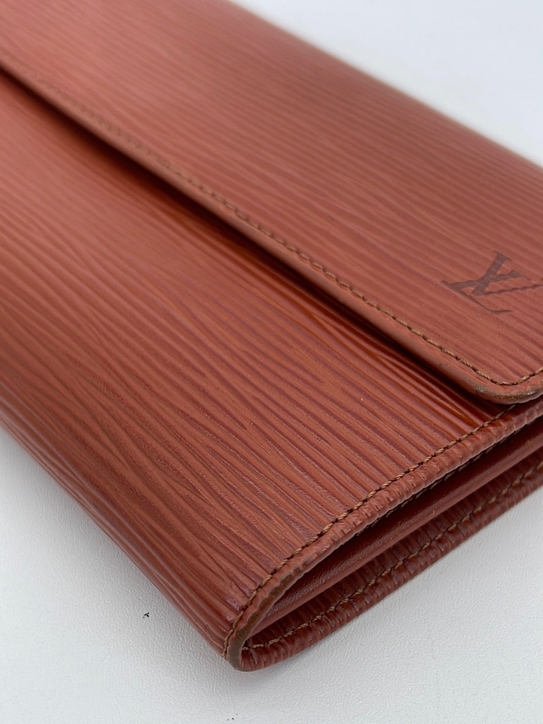 Leather wallet Louis Vuitton Brown in Leather - 36386128